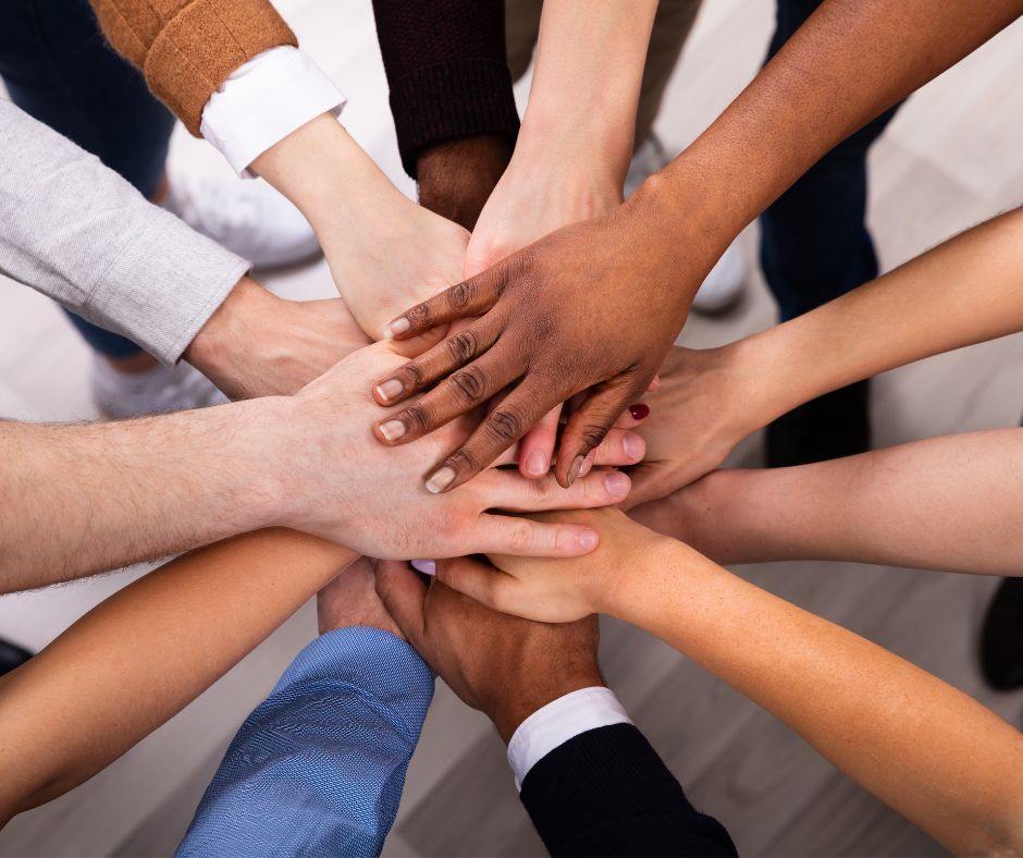 Join a supportive community, get engaging content, and personal growth, and support to start your business.